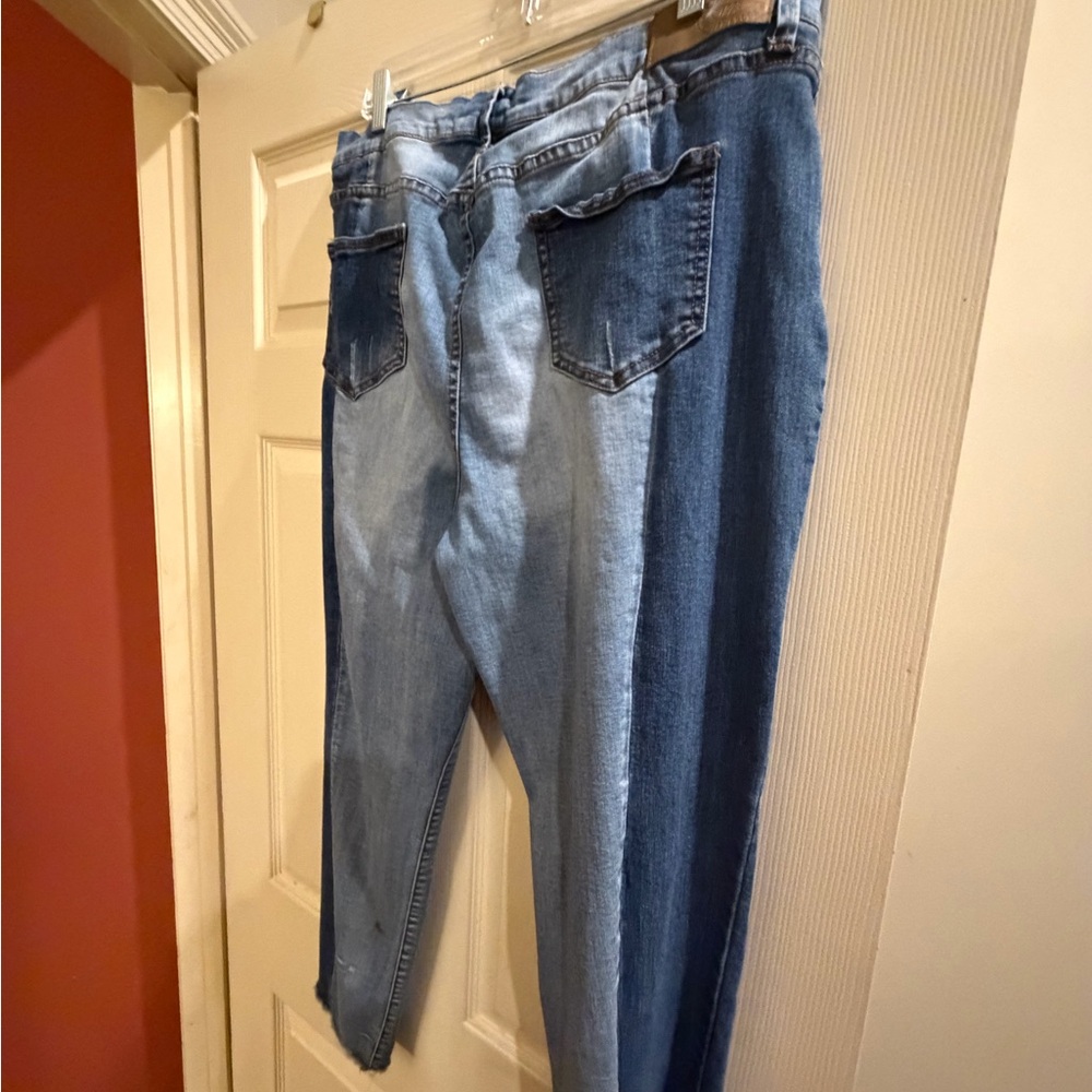 Cherokee Women's Skinny Jeans - Light and Dark Blue
